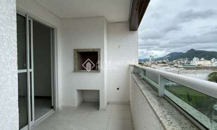 Apartamento com 3 quartos à venda na Rua Cônego Rodolfo Machado, 1098, Rio Caveiras, Biguaçu, 90 m2 por R$ 600.000