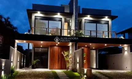 Casa com 3 quartos à venda na rua das bauxitas, 65, pântano do sul, florianópolis, 164 m2 por r$ 1.700.000