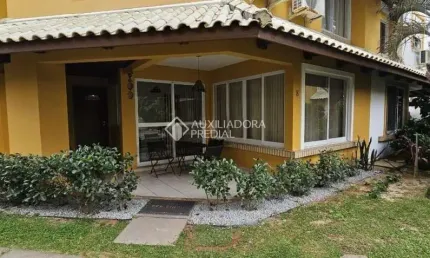 Casa em condomínio fechado com 4 quartos à venda na avenida luiz boiteux piazza, 3330, cachoeira do bom jesus, florianópolis, 160 m2 por r$ 1.700.000