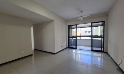 Apartamento com 3 quartos à venda na Rua Rodrigues Dórea, Armação, Salvador por R$ 600.000