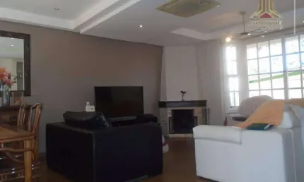 Casa residencial para venda e locação, Chácara das Pedras, Porto Alegre.