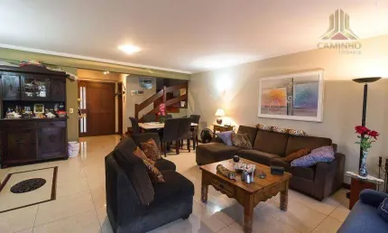 Vendo casa com 254,00 m² na Zona Sul de Porto Alegre, em condomínio horizontal fechado, com vista para o Guaíba