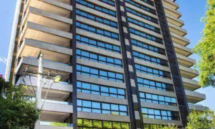 Vendo apartamento garden com 459,00 m² de área privativa e 160,00 m² de terraço lateral