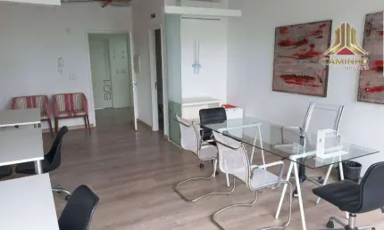 Até 90% financiado. Sala comercial nova, decorada e mobiliada, na Nova Carlos Gomes, próximo ao futuro Shopping Belvedere em Porto Alegre
