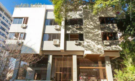 Vendo apartamento de três dormitórios, com suíte e duas vagas de garagem no Bairro Mont Serrat em Porto Alegre
