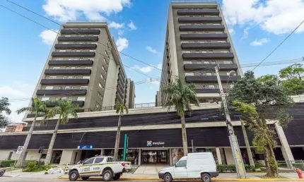 Sala comercial à venda na Avenida Getúlio Vargas, 4831, Centro, Canoas