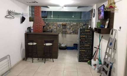 Vendo casa em condomínio horizontal , casa de 03 dormitórios e 02 vagas de garagem