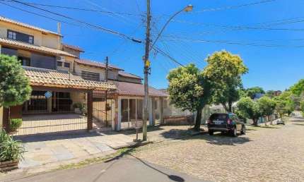 Casa em condomínio fechado com 3 quartos à venda na Rua Doutor Egydio Michaelsen, 62, Cavalhada, Porto Alegre