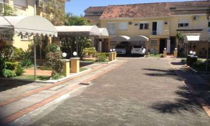 Casa em condomínio fechado com 3 quartos à venda na Rua Doutor Barcelos, 2317, Tristeza, Porto Alegre