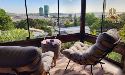 Vendo belíssima cobertura com vista para o Guaíba, imediações do BarraShoppinSul em Porto Alegre