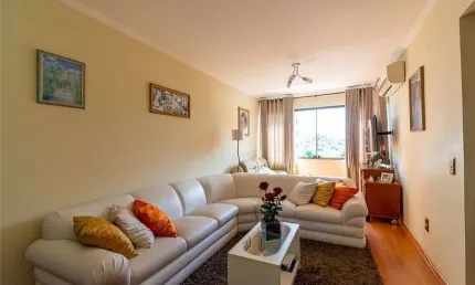 Apartamento com 3 quartos à venda na Rua Álvares Cabral, 291, Cristo Redentor, Porto Alegre