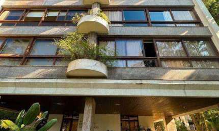 Vendo apartamento de três dormitórios no tradicional edifício Mirante dos Moinhos, região privilegiada dentro do Bairro Moinhos de Vento Porto Alegre