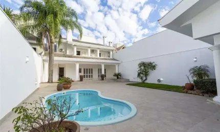 Casa em condomínio fechado com 4 quartos à venda na Rua Irlanda, 90, Moinhos De Vento, Canoas