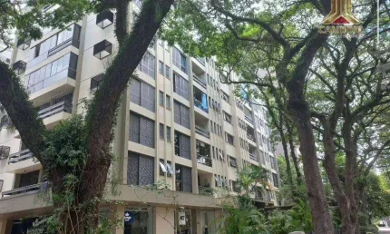 Apartamento de esquina na Padre Chagas com Hilário Ribeiro no Moinhos de Vento