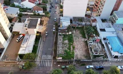 Terreno em condomínio fechado à venda na Rua Caramuru, 162, Centro, Canoas