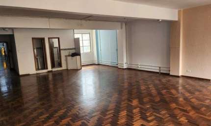 Ponto comercial à venda na Rua Vigário José Inácio, 371, Centro Histórico, Porto Alegre