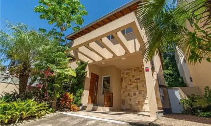 Casa em condomínio fechado com 2 quartos à venda na Rua Luzitana, 1251, Higienópolis, Porto Alegre