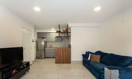 Confortável apartamento tipo para venda com 3 quartos, sendo 1 suíte, 90m²