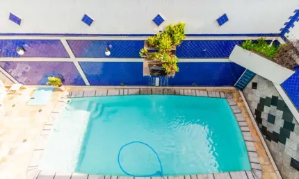 Agradável casa tipo para venda em Lauzane Paulista com 5 quartos, sendo 5 suítes, 358m²