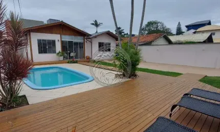 Casa com 3 quartos à venda no Campeche, Florianópolis , 140 m2 por R$ 2.500.000