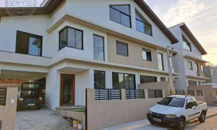 Casa com 3 quartos à venda no Rio Tavares, Florianópolis  por R$ 1.500.000