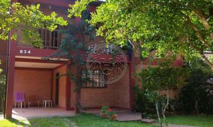 Casa com 4 quartos à venda no Pântano do Sul, Florianópolis  por R$ 1.200.000