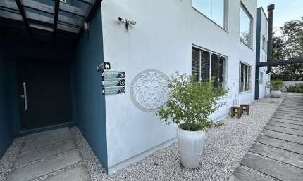 Sala comercial à venda no Campeche, Florianópolis  por R$ 5.900.000