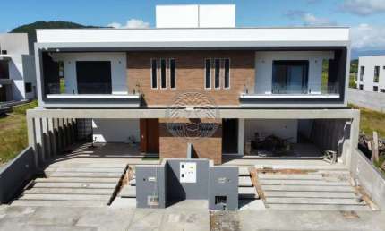 Casa com 3 quartos à venda no Rio Tavares, Florianópolis  por R$ 1.949.000