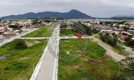 Terreno à venda no Carianos, Florianópolis  por R$ 683.280