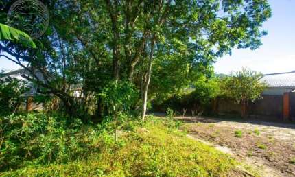 Terreno à venda no Rio Tavares, Florianópolis  por R$ 816.000