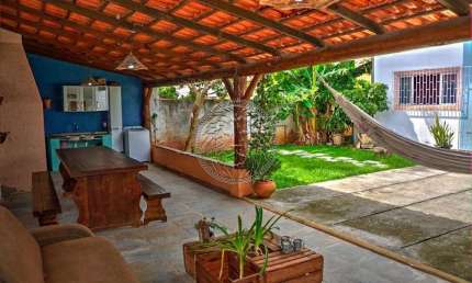 Casa com 4 quartos à venda no Campeche, Florianópolis  por R$ 1.400.000
