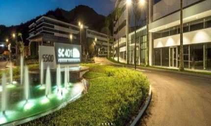 Sala comercial à venda no Saco Grande, Florianópolis  por R$ 540.000