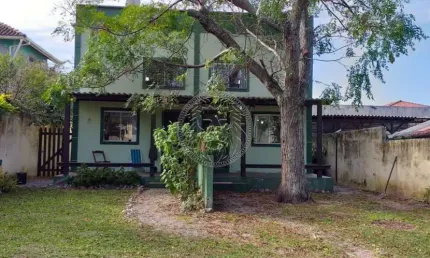 Casa com 2 quartos à venda no Rio Tavares, Florianópolis  por R$ 1.200.000
