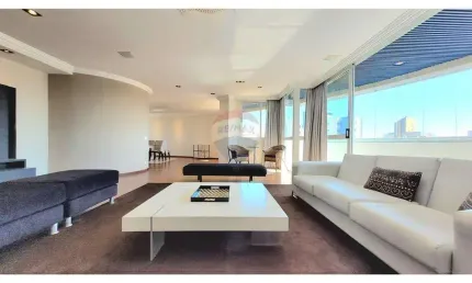 Alto padrão no jardim – 296m², 4 vagas, porteira fechada!