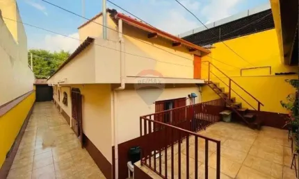 Casa térrea 127m²  - 3 quartos, suíte, quintal, 3 vagas, churrasqueira