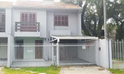 Sobrado para alugar em Santa Felicidade próx. ao S. Festival