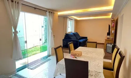 Casa com 3 dormitórios à venda, 200 m² por R$ 290.000,00 - Parque Guarani - Juiz de Fora/MG