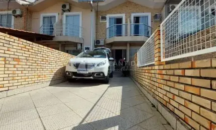 Casa com 3 quartos à venda no Centro, Camboriú 