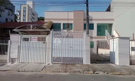 Casa com 2 quartos à venda no Tabuleiro, Camboriú 