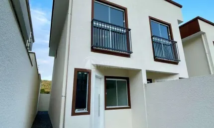Casa com 2 quartos à venda no Rio Pequeno, Camboriú 