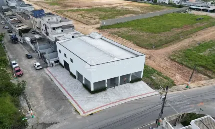 Barracão / Galpão / Depósito à venda no Santa Regina IV, Camboriú 