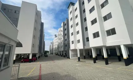 Apartamento 2 dormitórios em condomínio com lazer- Cedro - Camboriú