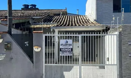 Casa térrea geminada 2 dormitórios - Areias - Camboriú