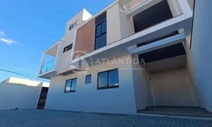 Sobrado de esquina com 3 dormitórios - santa regina - camboriú
