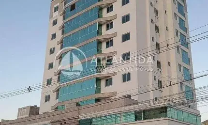 Apartamento de 01 suíte + 02 dormitórios - Areias - Camboriú