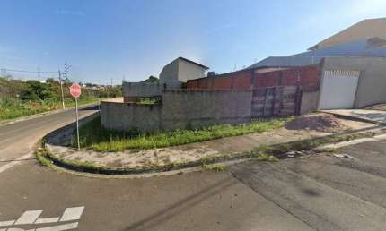 Terreno à venda - Lote de esquina - Zoneamento Misto - Conjunto Residencial Parque São Bento, Campi