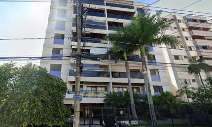 Lindo apartamento com 127m² + Sacada  à venda, Cambuí, Campinas, SP