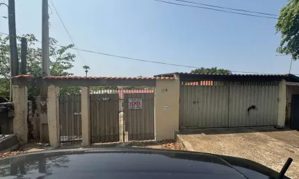 Casa à venda 3 dormitórios - Amplo quintal na frente - Lote com 310m² - Jardim Santa Rosa, Campinas