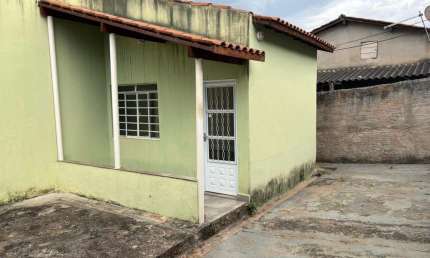 Casa com 1 quarto para alugar no Parque Valença I, Campinas 