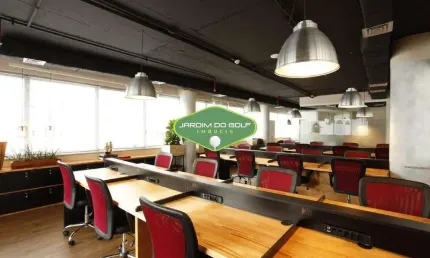 Sala Comercial Mobiliada à Venda Próximo à Avenida Paulista